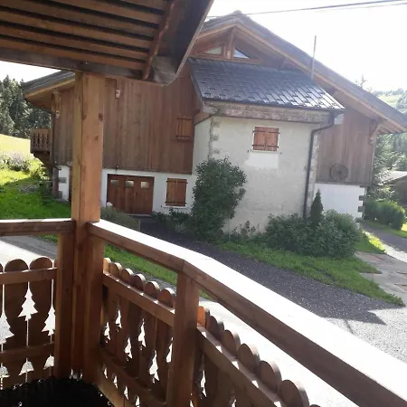 Chalet Grenier Savoyard On Se Sent Bien Les Gets